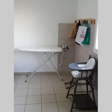 Le Petit Concise A 20mn Du Mont Michel 펜션 *