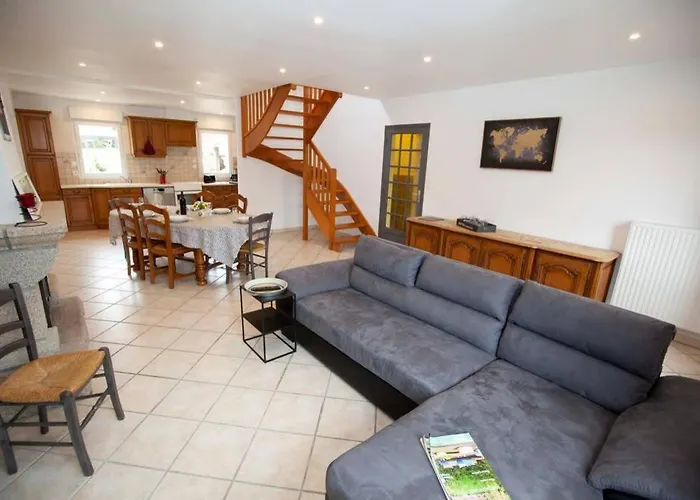 Holiday home Le Petit Concise A 20mn Du Mont Michel Saint-James